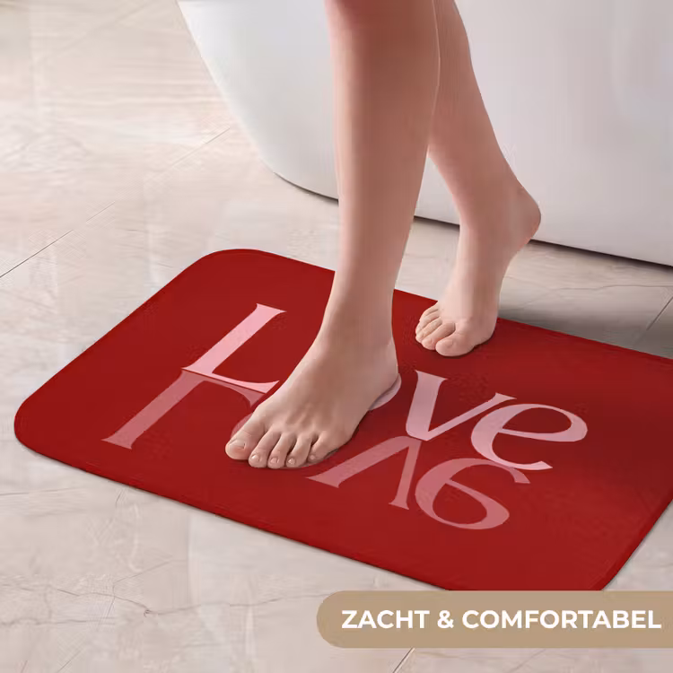 Love - Spiegeling - Rood Badmat klein -USP_ZachtNL