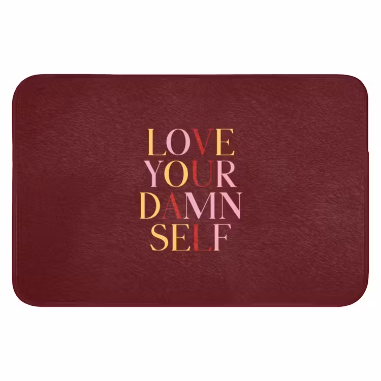 Love your damn self - Kleurrijk - Bordeaux Badmat klein -3d