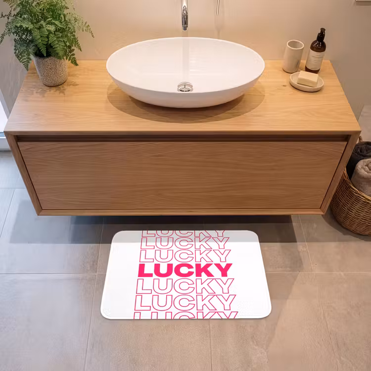 Lucky - Roze - Patroon Badmat klein -sfeer1