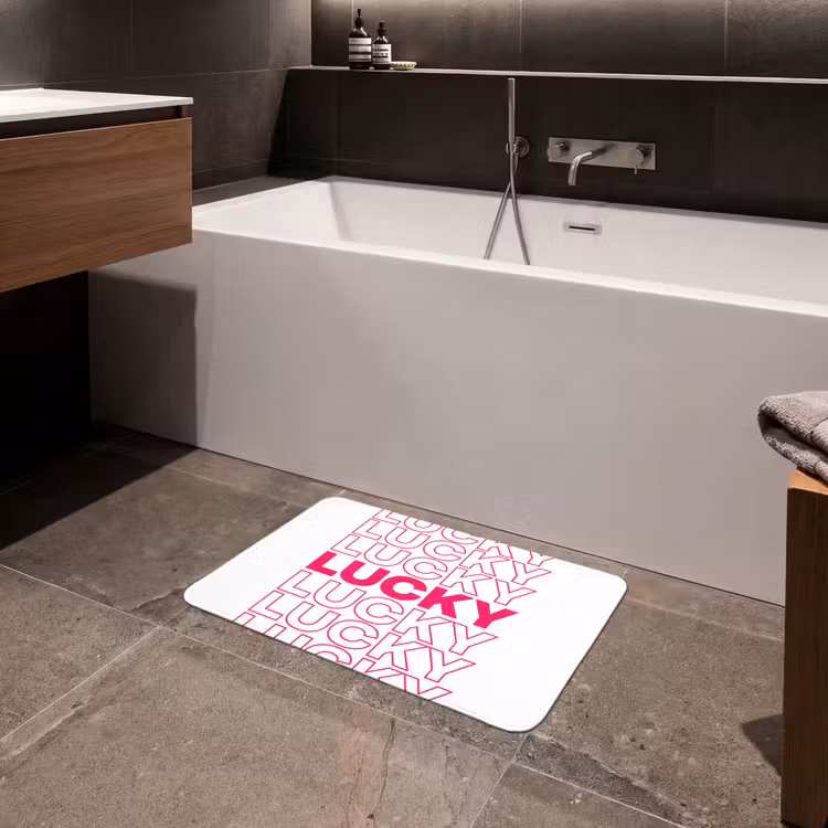 Lucky - Roze - Patroon Badmat klein -sfeer3