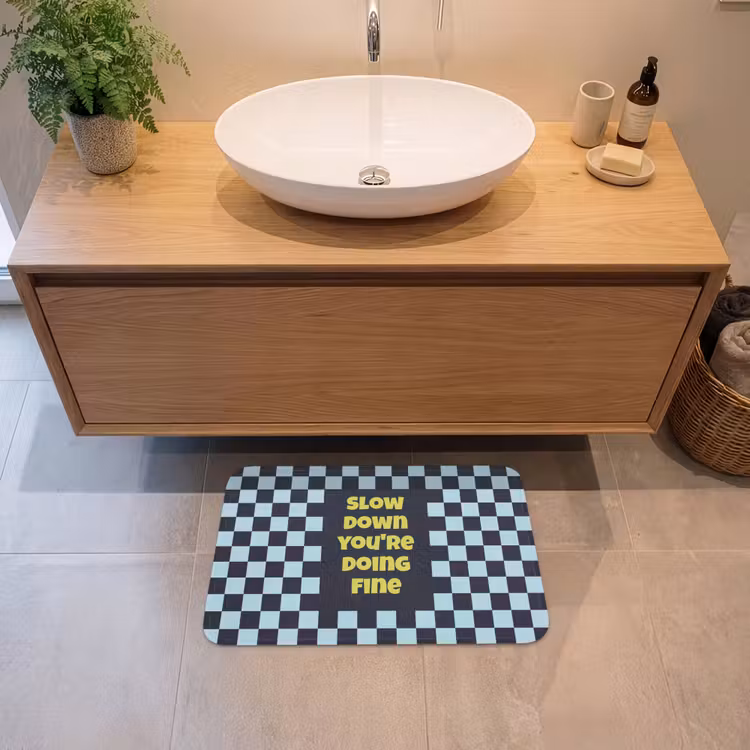 Patroon - Geblok - Blauw - Slow down you're doing fine Badmat klein -sfeer1