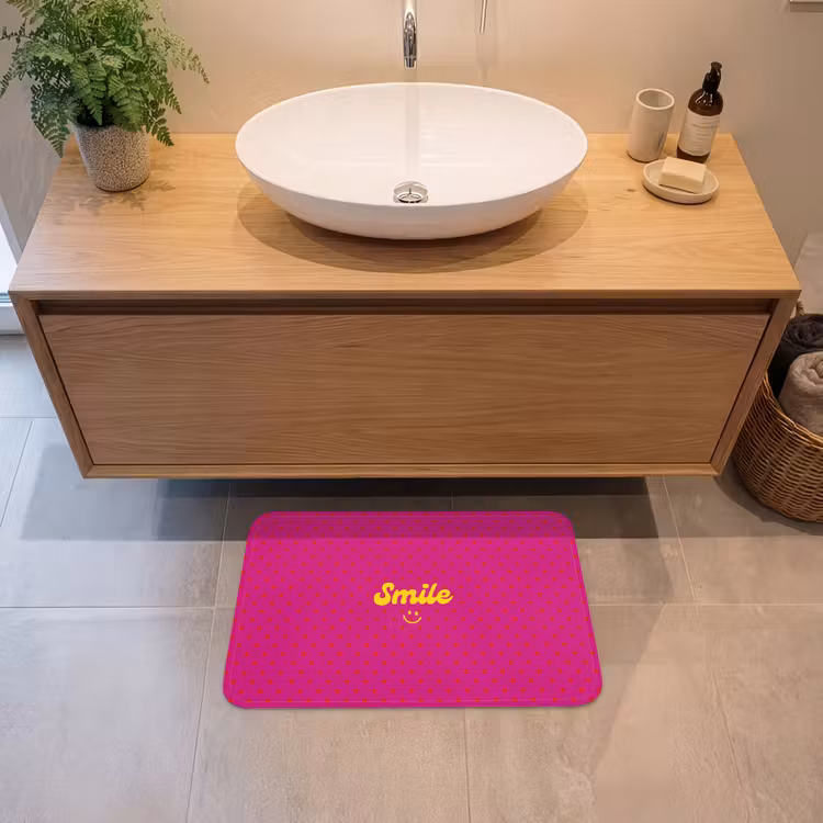 Smile - Stippen - Roze Badmat klein -sfeer1