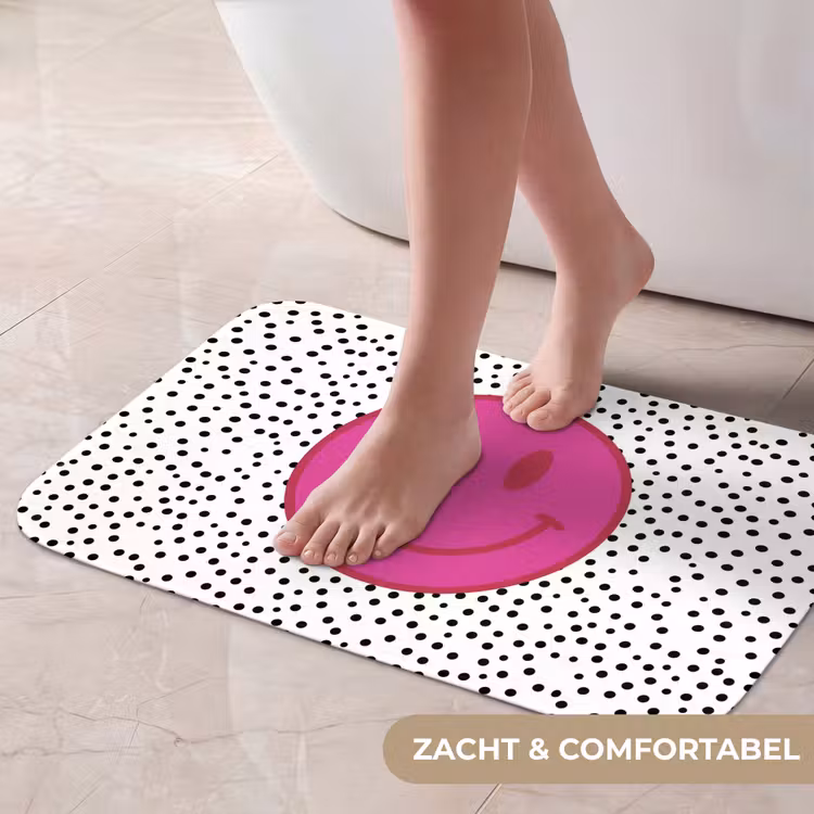 Smiley - Roze - Stippen Badmat klein -USP_ZachtNL