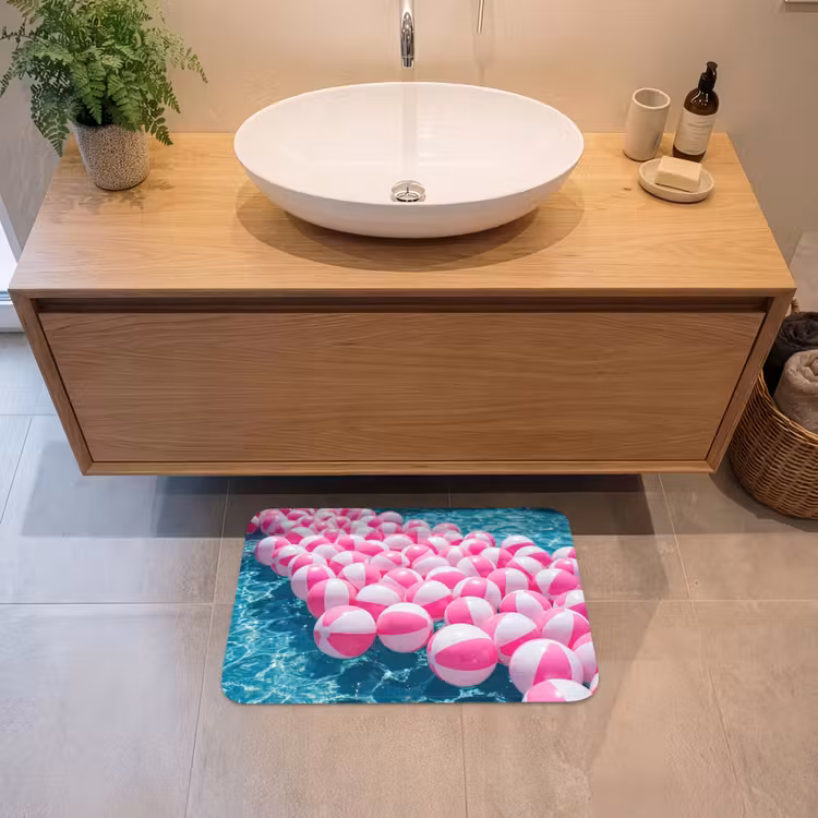 Strandballen - Roze - Water Badmat klein -sfeer1