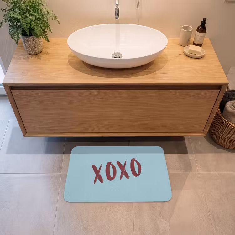 XOXO - Blauw - Rood Badmat klein -sfeer1