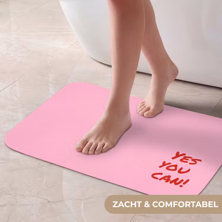 Yes you can do it - Rood - Roze Badmat klein -USP_ZachtNL