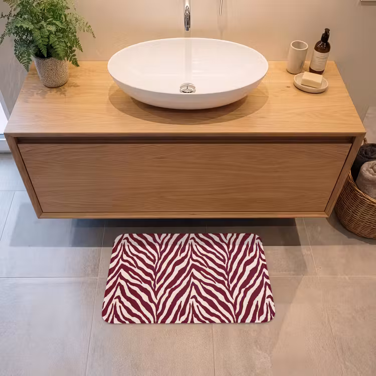 Zebra - Motief - Bordeaux - Rood Badmat klein 997 -sfeer1