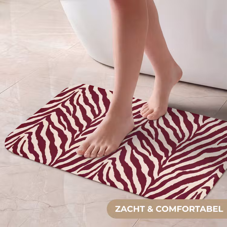Zebra - Motief - Bordeaux - Rood Badmat klein 997 -USP_ZachtNL