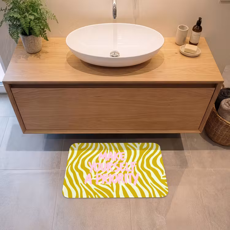 Zebraprint - Priority - Roze Badmat klein -sfeer1