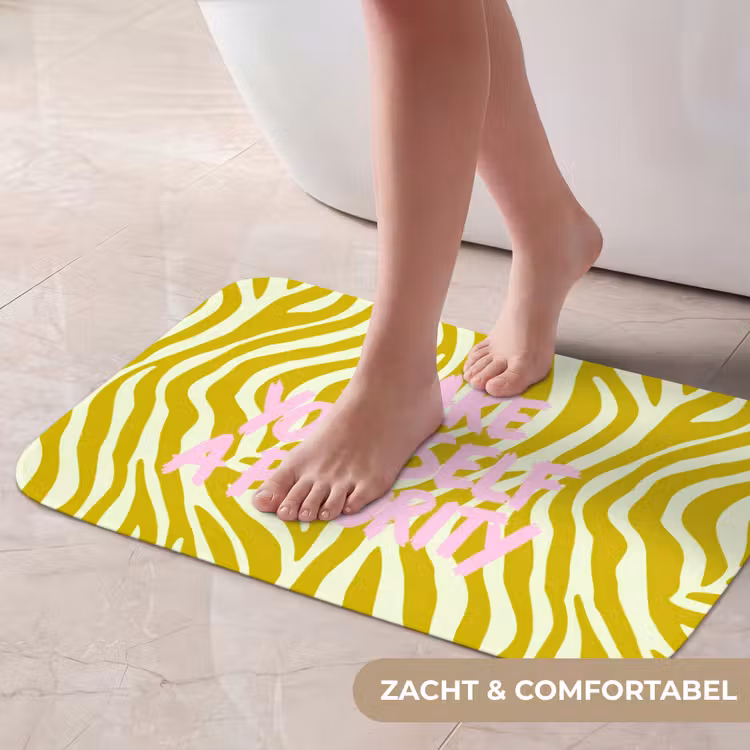 Zebraprint - Priority - Roze Badmat klein -USP_ZachtNL
