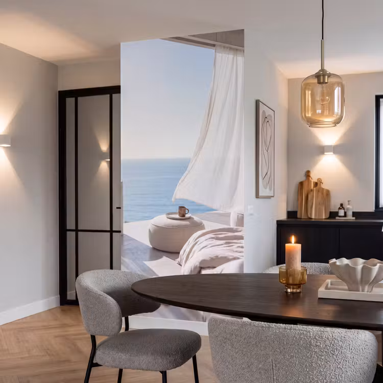 Interieur - Zeezicht - Modern - Rust - Beige Behang Vlies klein -sfeer3