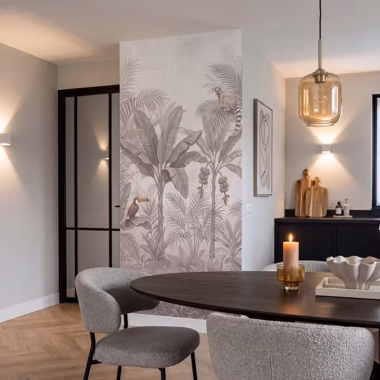 Natuur - Jungle - Ringstaartmaki - Bruin Behang Vlies klein -sfeer3