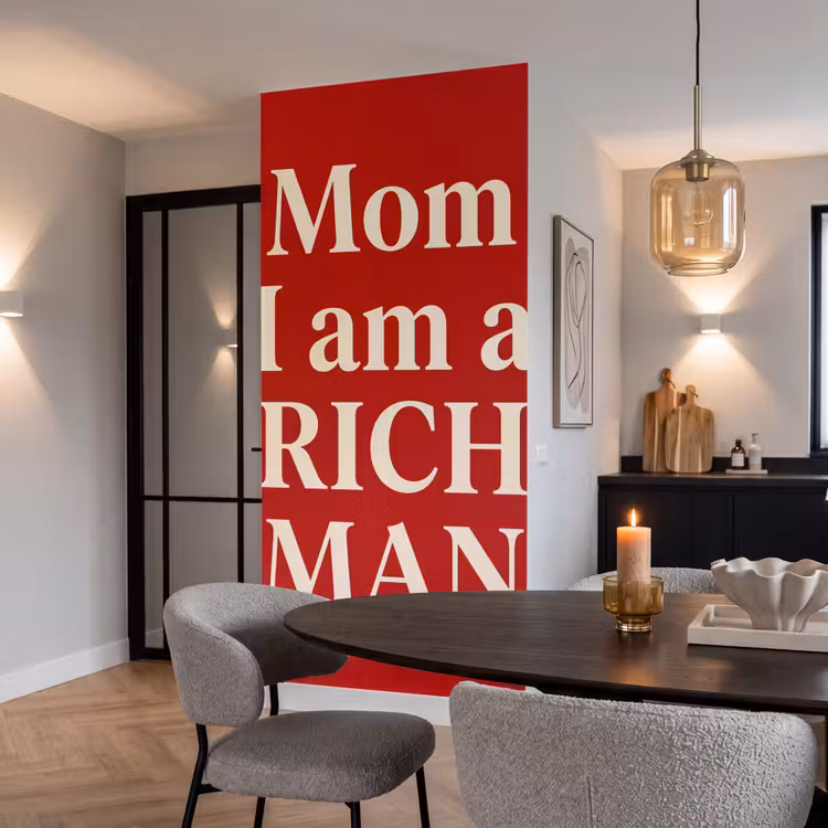 Tekst - Rijkdom - Motivatie - Rood - Modern Behang Vlies klein -sfeer3