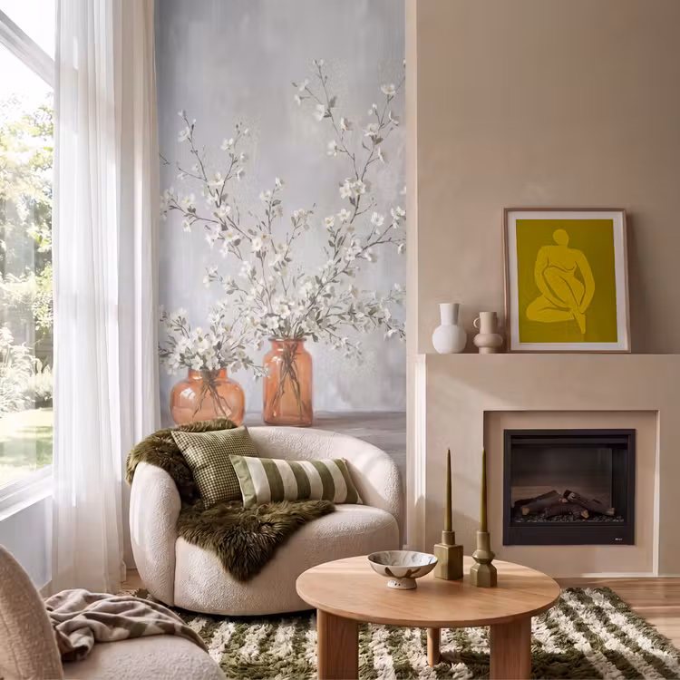 Vazen - Bloemen - Oranje Behang Vlies klein -sfeer2