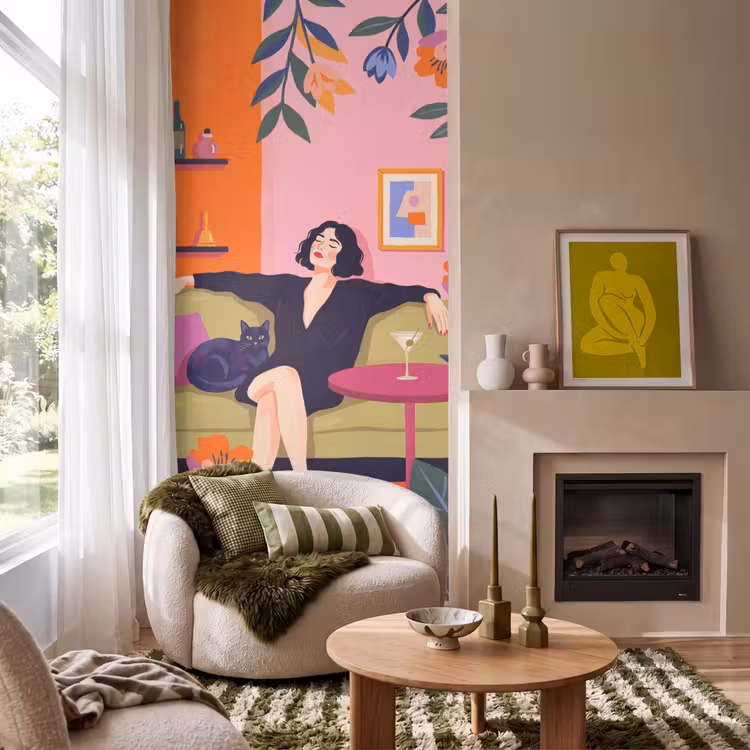 Vrouw - Kat - Interieur - Modern - Kleurrijk Behang Vlies klein -sfeer2