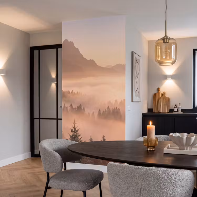 Zonlicht - Mist - Bergen - Bomen Behang Vlies klein -sfeer3