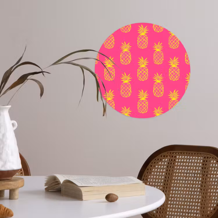 Ananas - Trendy - Roze Wandcirkel behangsticker klein 186 -sfeer3