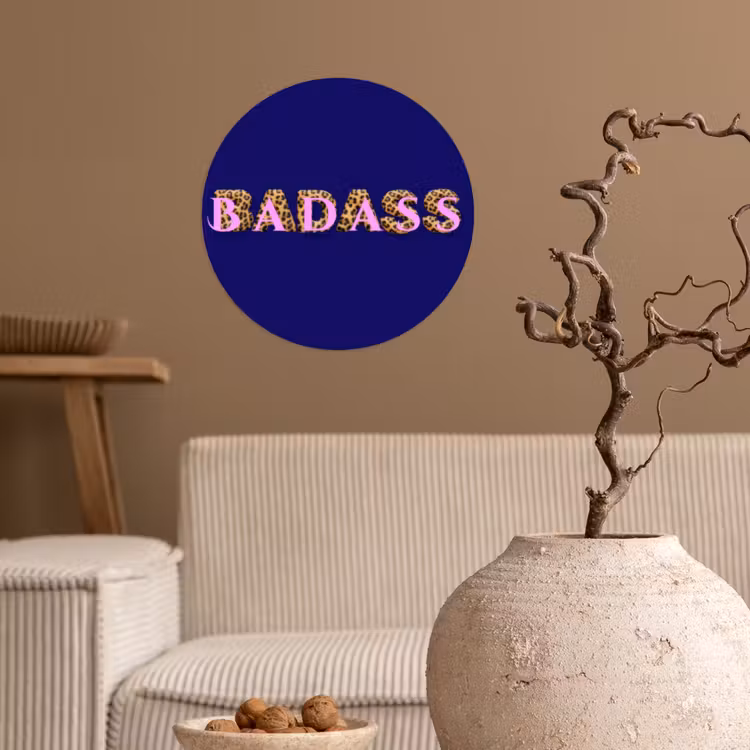 Badass - Panterpint - Schaduw - Roze Wandcirkel behangsticker klein -sfeer1