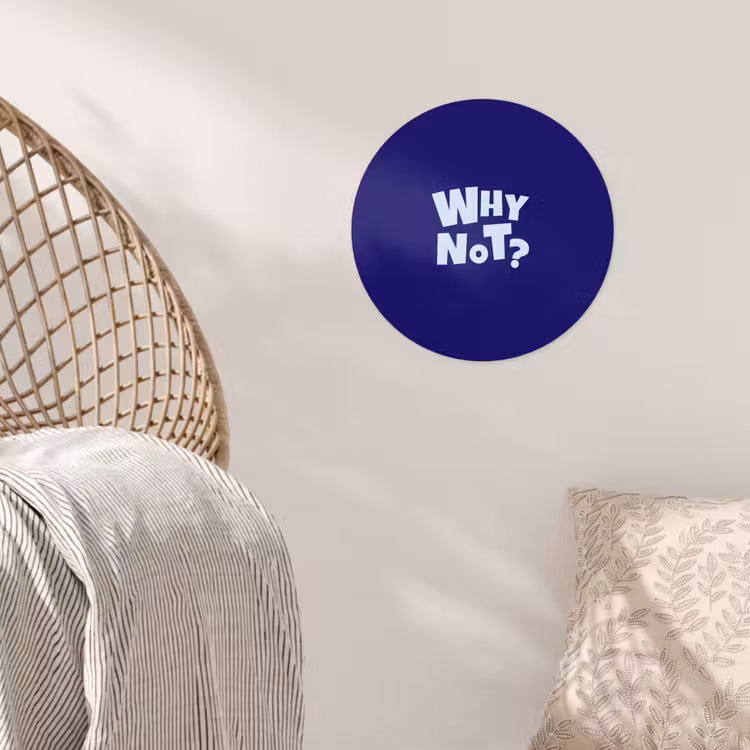 Blauw - Why not - Minimalistisch Wandcirkel behangsticker klein -sfeer4