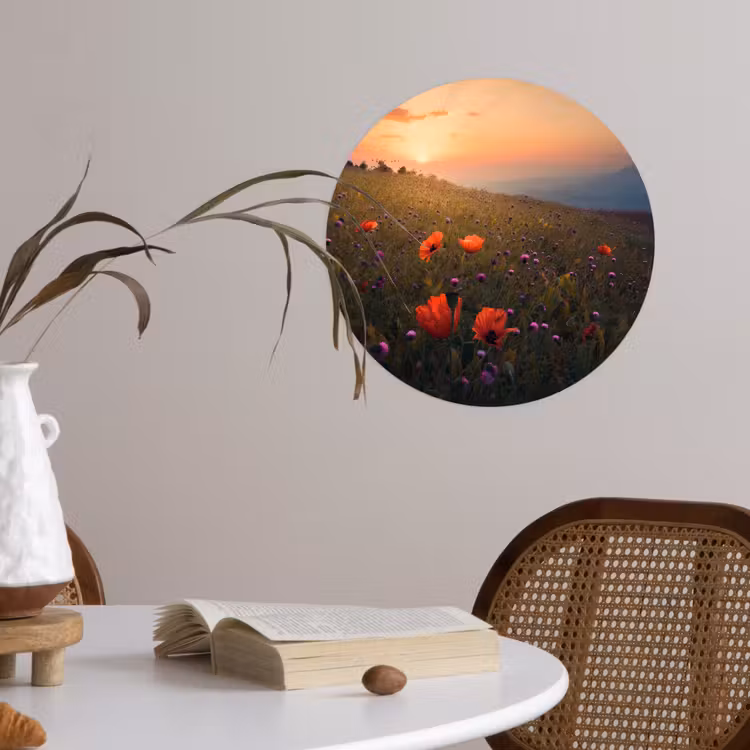 Bloemenveld - Gras - Bloemen - Planten - Zonsondergang - Oranje Wandcirkel behangsticker klein -sfeer3
