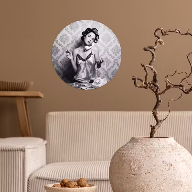 Chic - Vrouw - Zwart - Wit Wandcirkel behangsticker klein -sfeer1