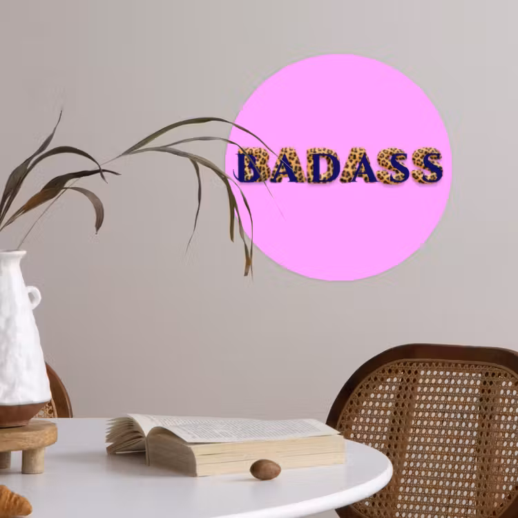Felroze - Badass - Panterprint - Schaduw Wandcirkel behangsticker klein -sfeer3