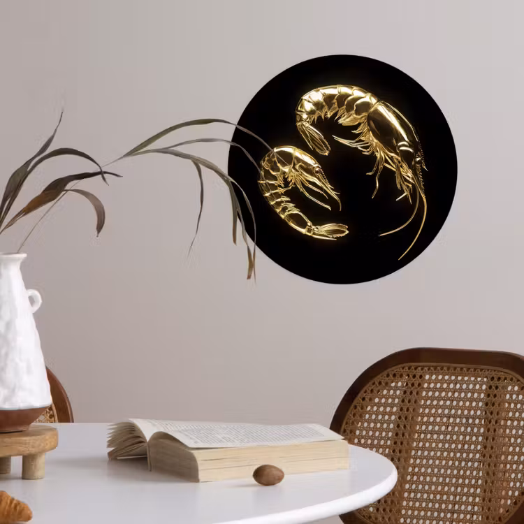 Garnalen - Zwart - Goud - Dieren Wandcirkel behangsticker klein -sfeer3