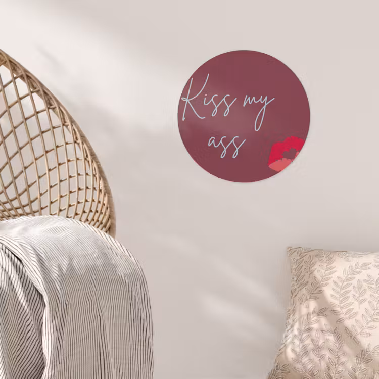 Kiss my ass - Lip - Bordeaux Wandcirkel behangsticker klein -sfeer4