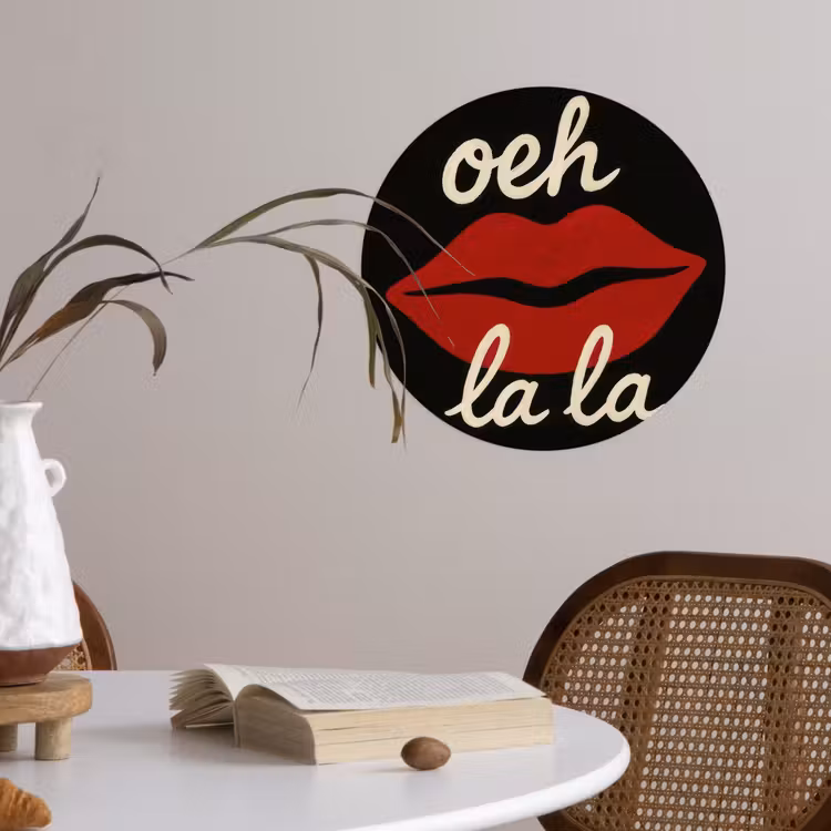 Lip - Rood - Quote Wandcirkel behangsticker klein -sfeer3