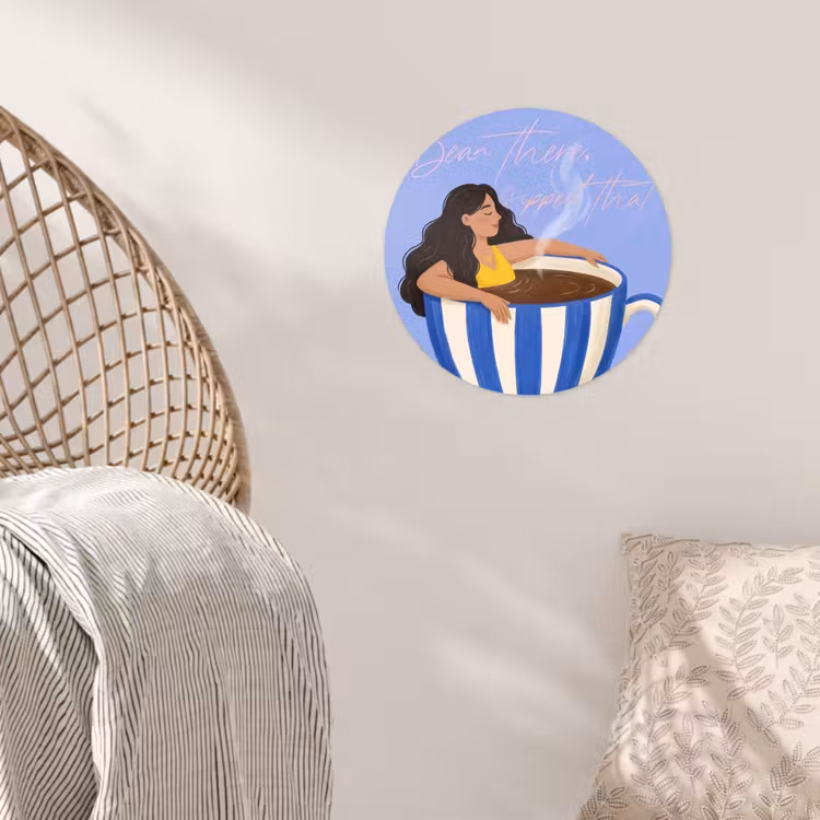 Mok - Koffie - Vrouw - Paars Wandcirkel behangsticker klein -sfeer4