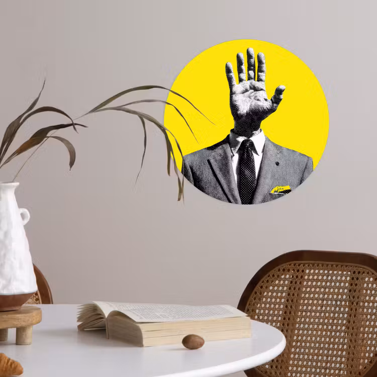 Pak - Hand - Geel Wandcirkel behangsticker klein -sfeer3