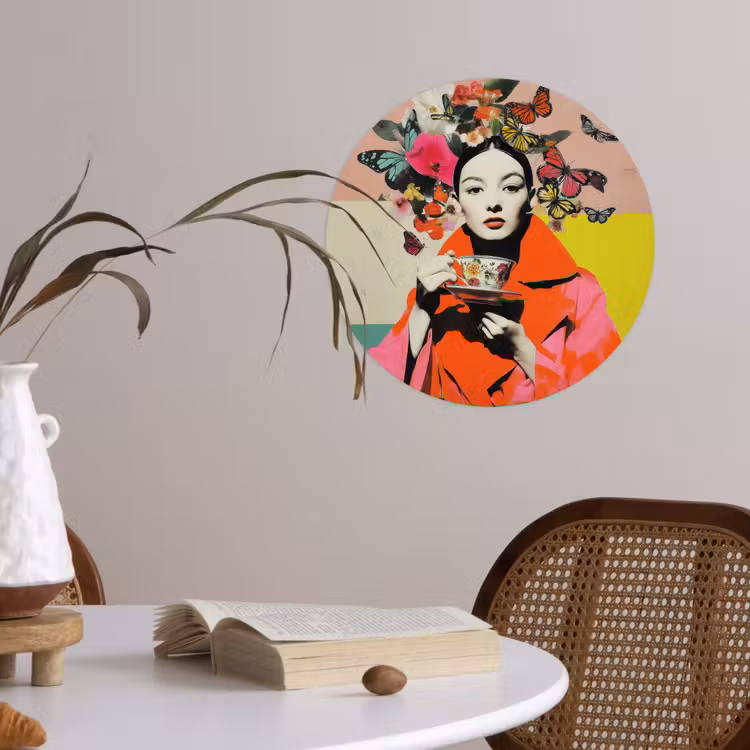 Retro - Vrouw - Kopje - Vlinders Wandcirkel behangsticker klein -sfeer3