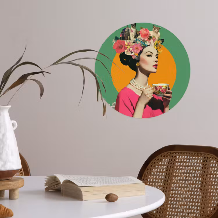Retro - Vrouw - Stad - Zon Wandcirkel behangsticker klein -sfeer3