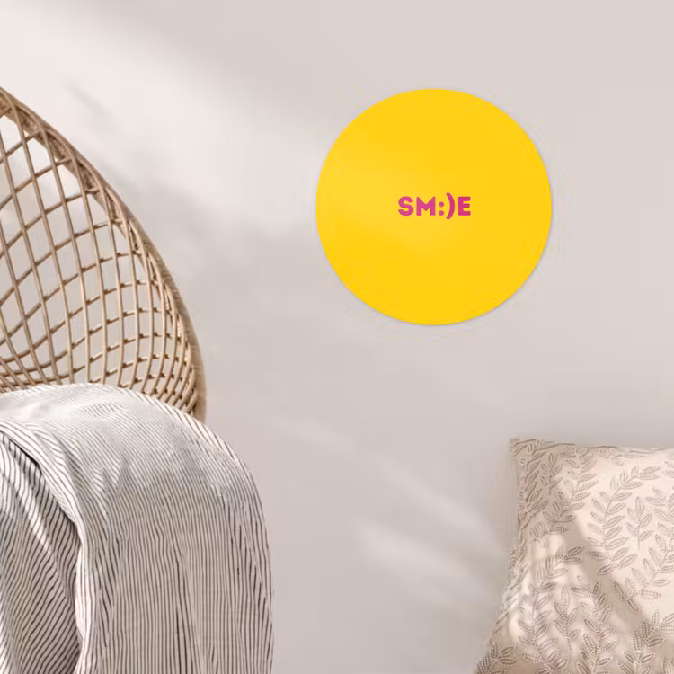 Smile - Roze - Geel Wandcirkel behangsticker klein -sfeer4