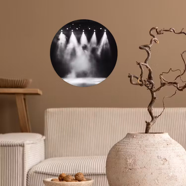 Theaterzaal - Mist - Spotlights - Zwart Wandcirkel behangsticker klein -sfeer1