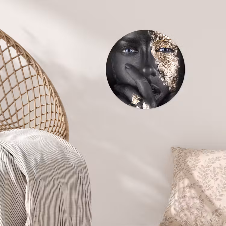 Vrouw - Goud - Zwart - Schmink - Luxe Wandcirkel behangsticker klein -sfeer4