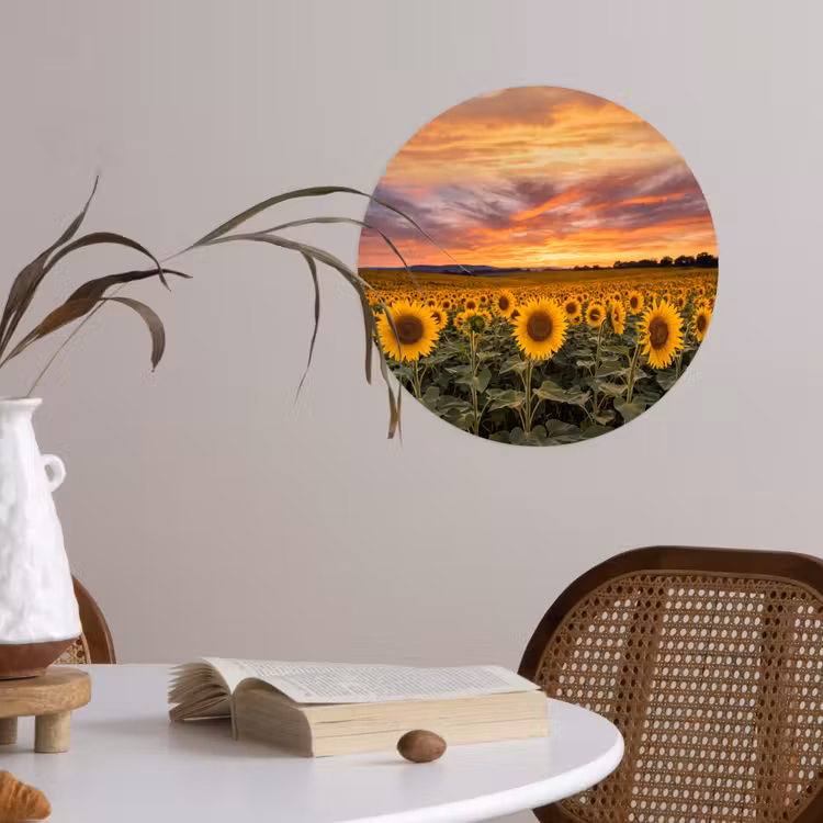 Zonnebloemen - Heuvellandschap - Geel Wandcirkel behangsticker klein -sfeer3