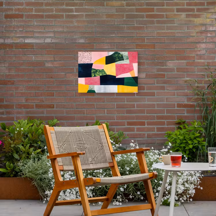 Abstract - Roze - Lappen - Vormen - Geel Tuinposter op houten frame 2 cm dik klein -sfeer3