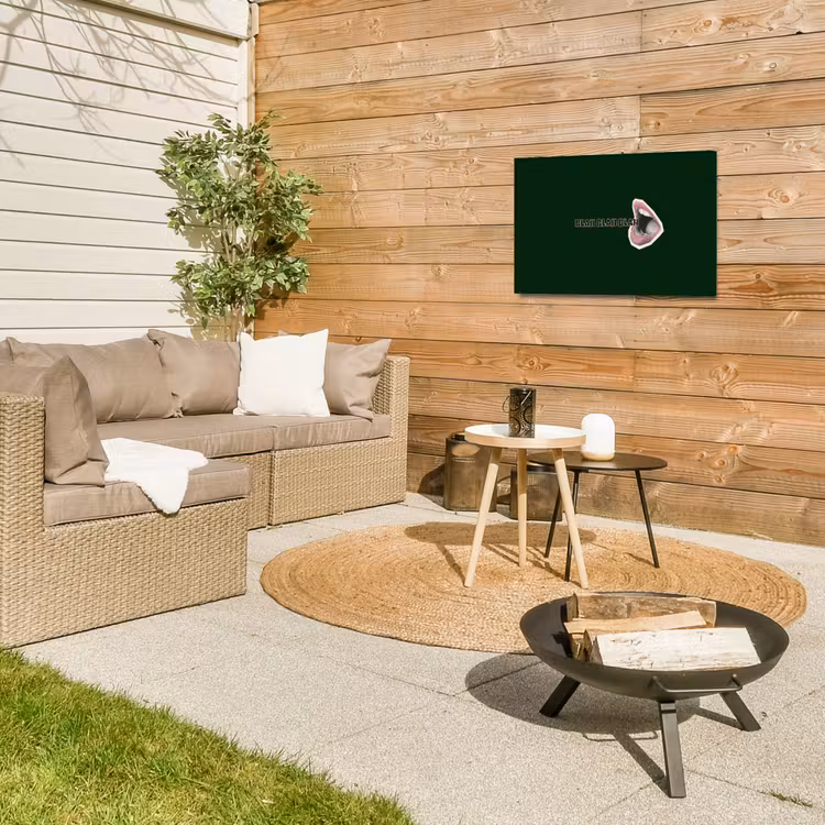 BLAH BLAH BLAH - Mond - Groen Tuinposter op houten frame 2 cm dik klein -sfeer2