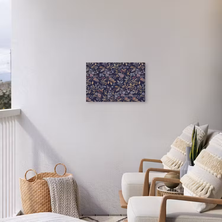 Bloemen - Bladeren - Patroon - Botanisch - Donkerblauw Tuinposter op houten frame 2 cm dik klein -sfeer1