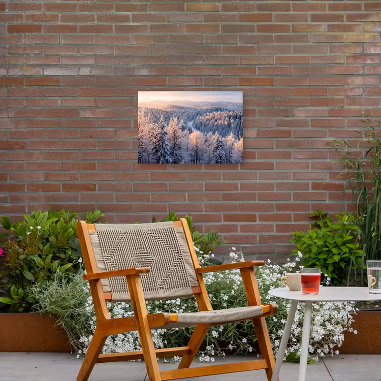 Bos - Bergen - Goud - Winter - Warm Tuinposter op houten frame 2 cm dik klein -sfeer3