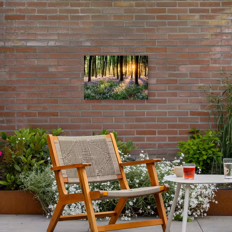 Bos met blauwe hyacinten bij zonsopgang Tuinposter op houten frame 2 cm dik klein -sfeer3