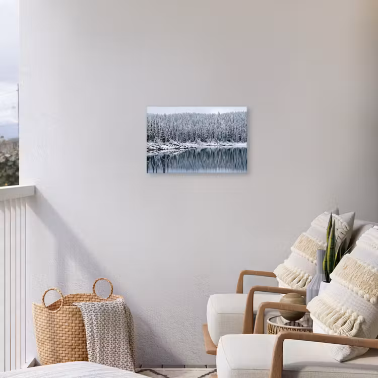 Bos - Reflectie - Meer - Winter - Serene Tuinposter op houten frame 2 cm dik klein -sfeer1