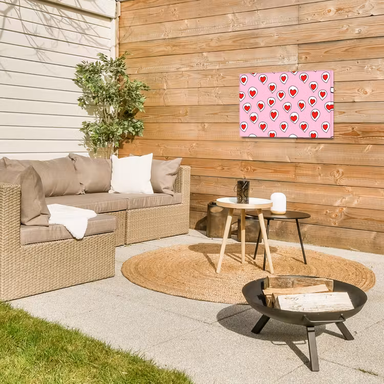 Hartjes - Patroon - Rood Tuinposter op houten frame 2 cm dik klein 845 -sfeer2