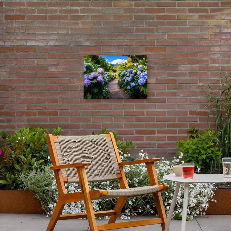 Hortsensia - Pad - Bloemen Tuinposter op houten frame 2 cm dik klein -sfeer3