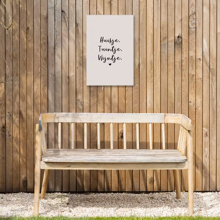 huisjetuintjewijntje-beige Tuinposter op houten frame 2 cm dik klein -sfeer4