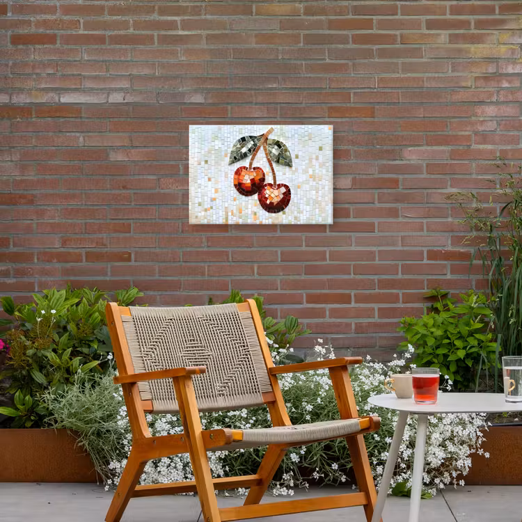 Kersen - Rood - Mozaïek - Blaadjes Tuinposter op houten frame 2 cm dik klein -sfeer3