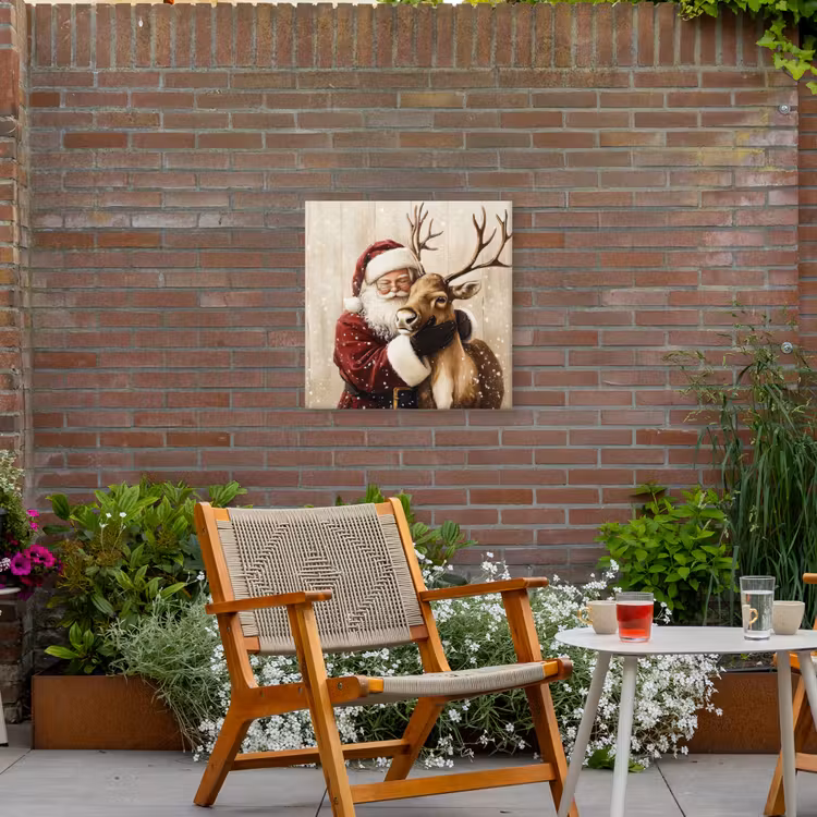 Kerstman - Rendier - Sneeuw - Kleurrijk Tuinposter op houten frame 2 cm dik middel -sfeer3