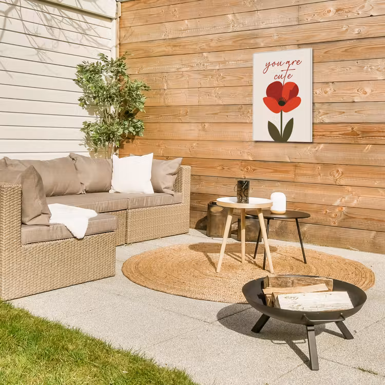 Klaproos - Bloem - Rood - Valentijn Tuinposter op houten frame 2 cm dik klein -sfeer2