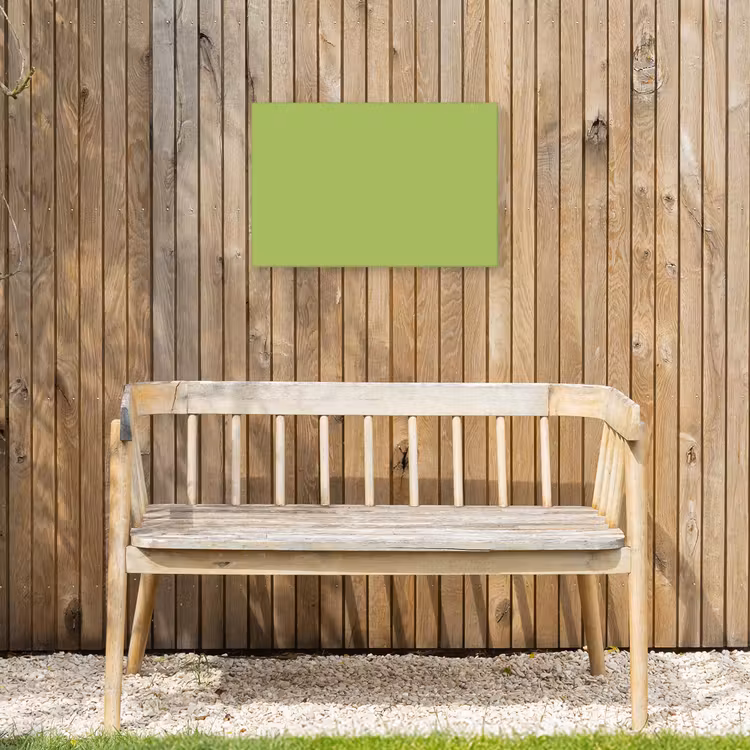 Lime - Glow - Groen Tuinposter op houten frame 2 cm dik klein 845 -sfeer4